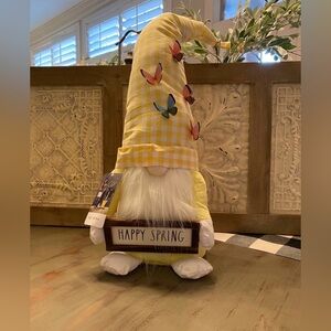 Rae Dunn "Happy Spring" Butterfly Gnome - adorable!  Brand new